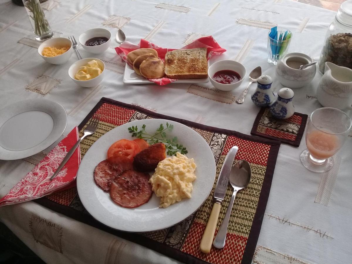 Traveller'S Rest, Reebok Bed and Breakfast Mossel Bay Exteriör bild